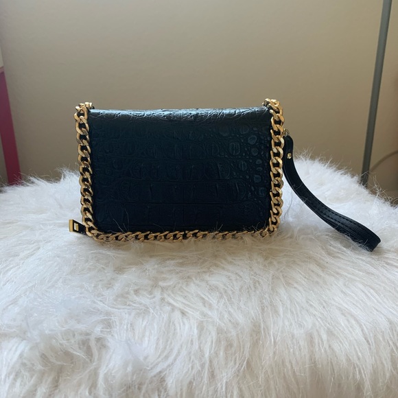 Bebe Cluth Wristlet . - Picture 3 of 4